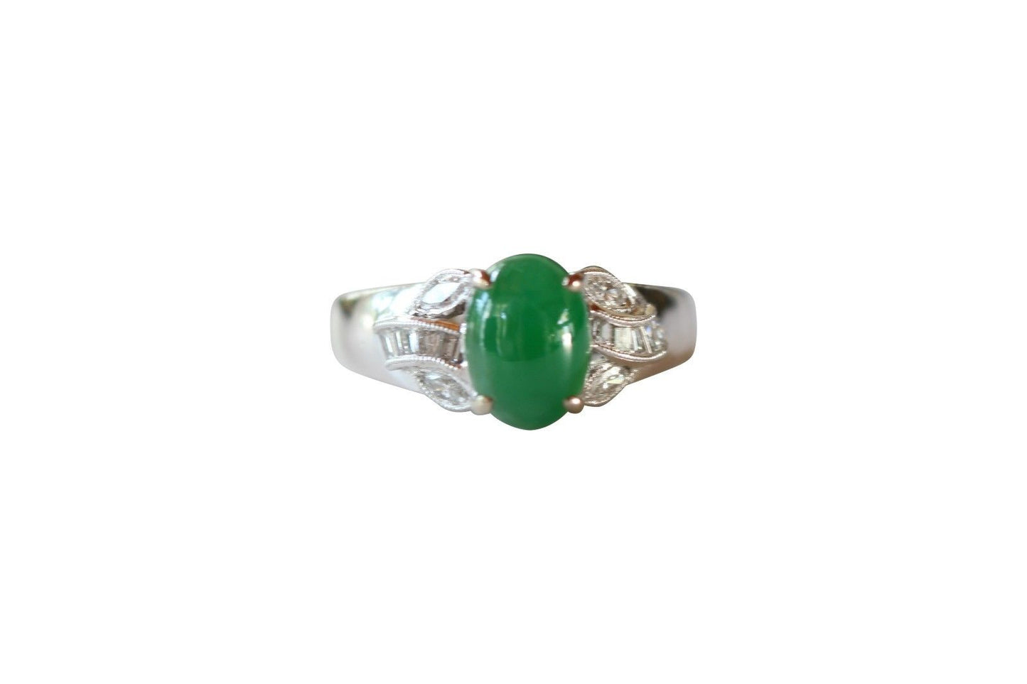 Fine Size 6.5 Round Imperial Jade Ring with 0.31ct Diamonds 18K Gold Band