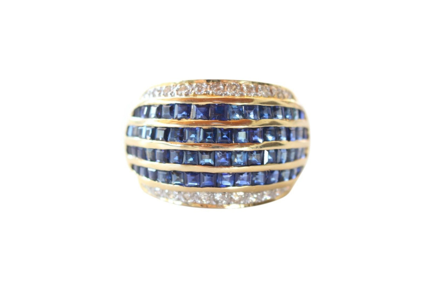 Elegant 18K Gold Sapphire and Diamond Studded Ring Sz 7