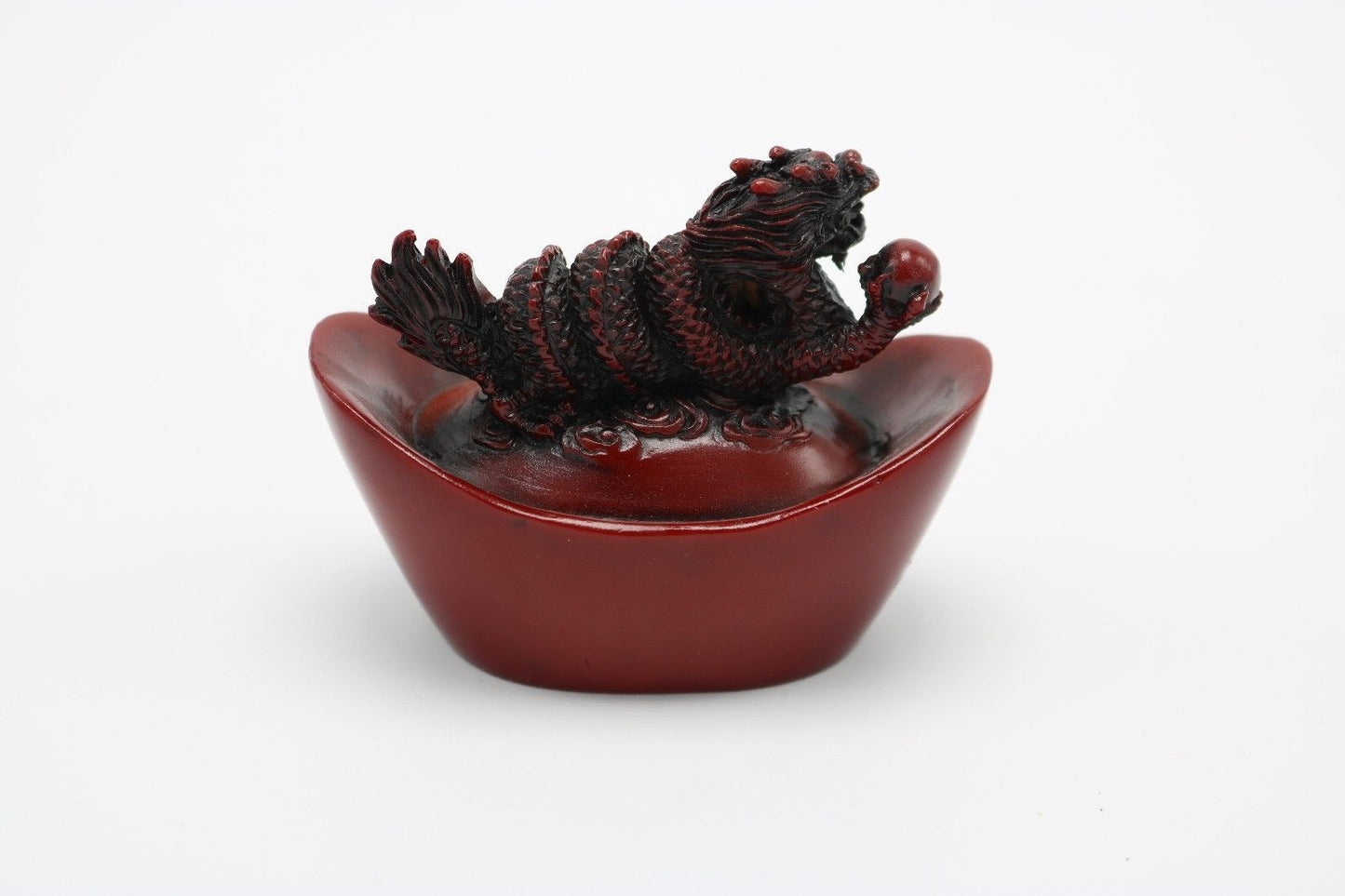 Chinese Red Resin Novelty Dragon On Coin Gift Item 2"