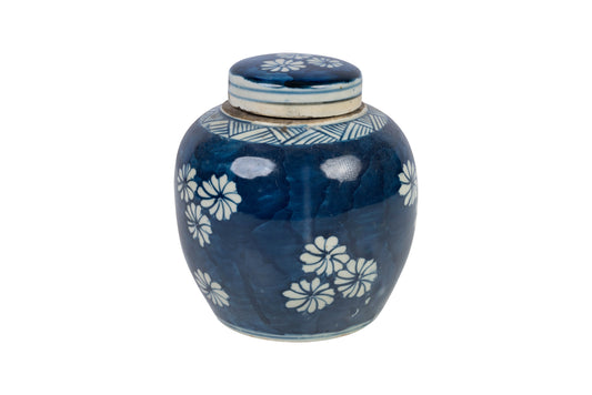Beautiful Blue and White Floral Flower Porcelain Ginger Jar 6"