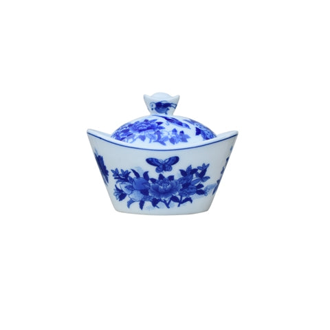 Blue and white Porcelain Ingot Jar