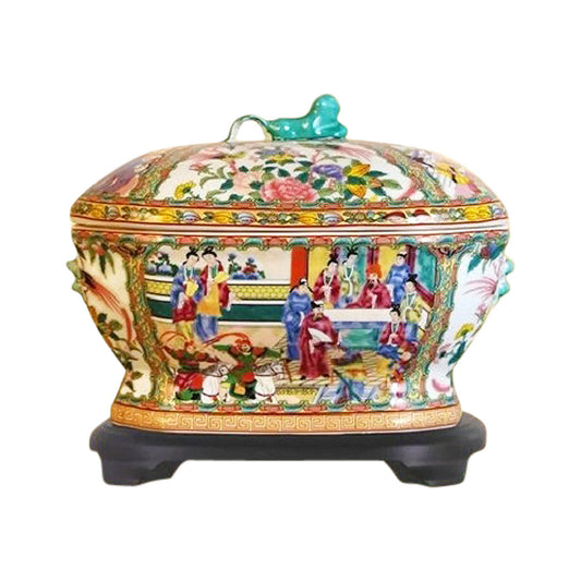 Beautiful Chinese Porcelain Rose Canton Tureen with Base