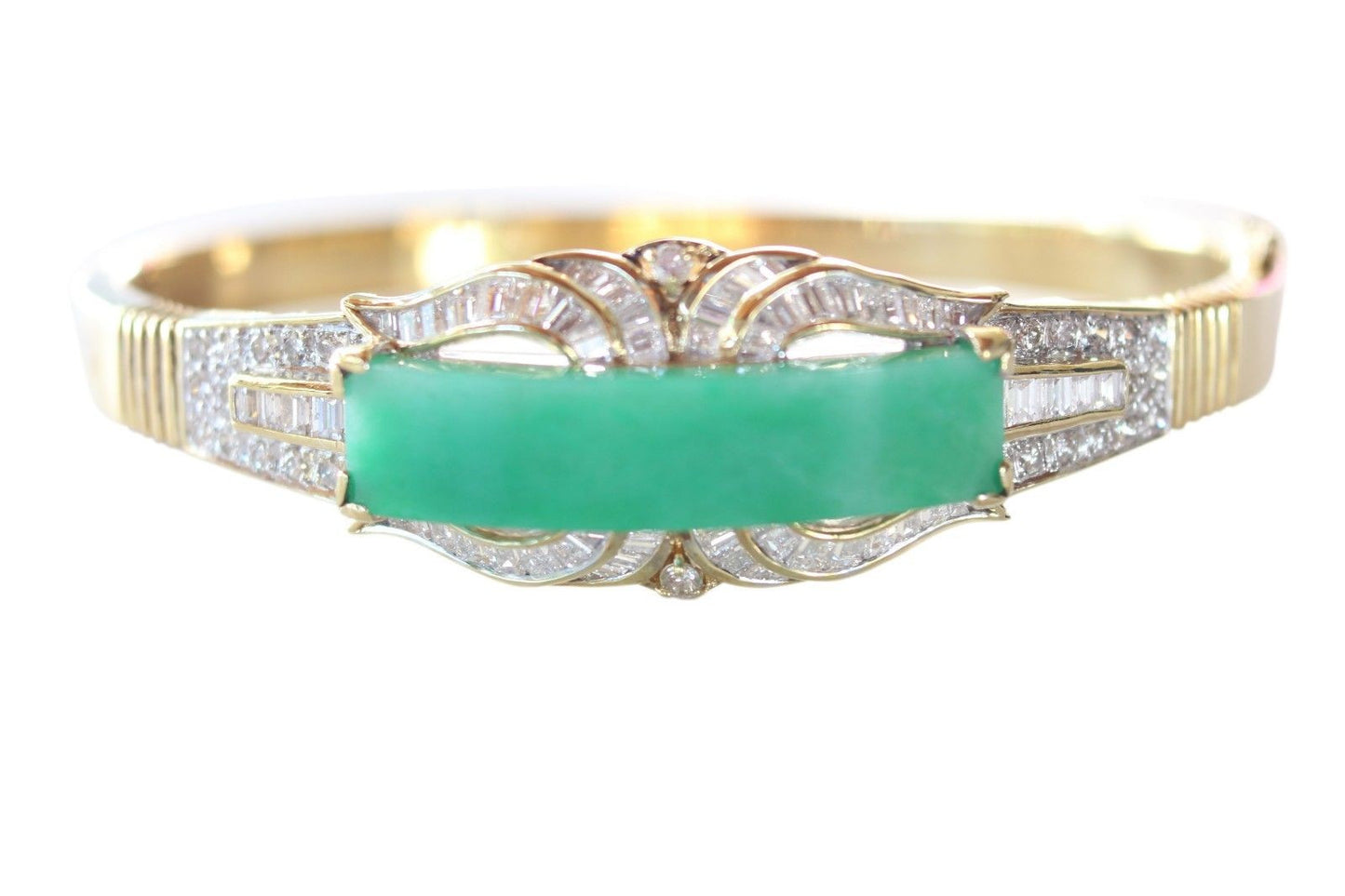 Imperial Jade Jadeite Grade A Untreated 18K Gold Bracelet 1.18ct Diamonds
