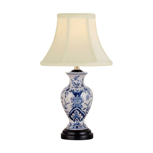 Beautiful Blue and White Porcelain Floral Motif Vase Table Lamp 15.5"