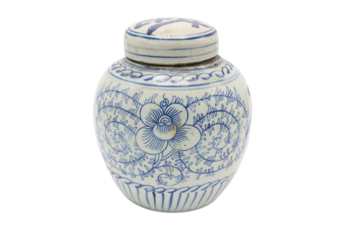 Blue and White Porcelain Tea Cha Word Ginger Jar Lotus Motif 6"