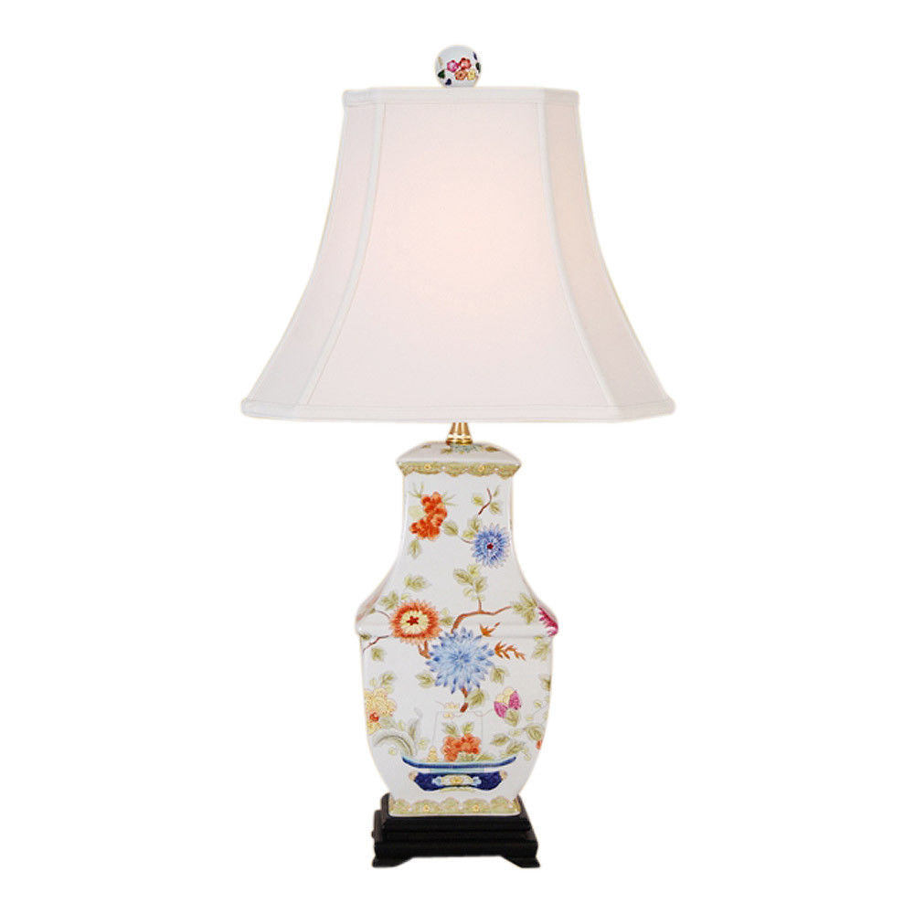 Beautiful Floral Chinese Porcelain Vase Table Lamp 28"