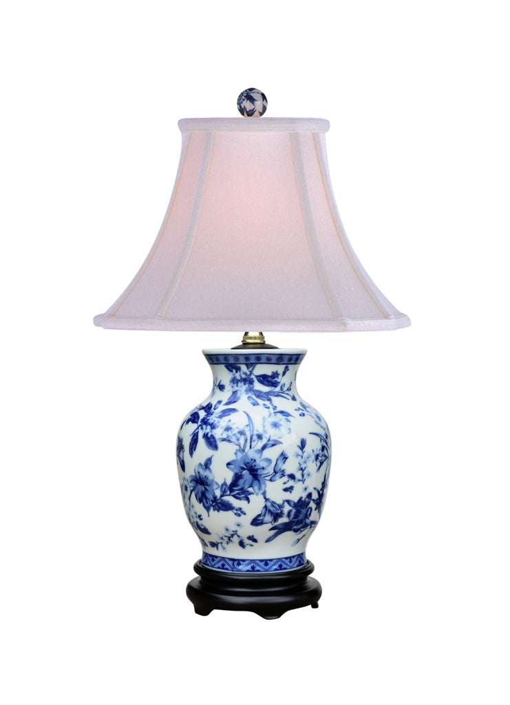 Blue and White Chysthatmum Vase Table Lamp 20.5"